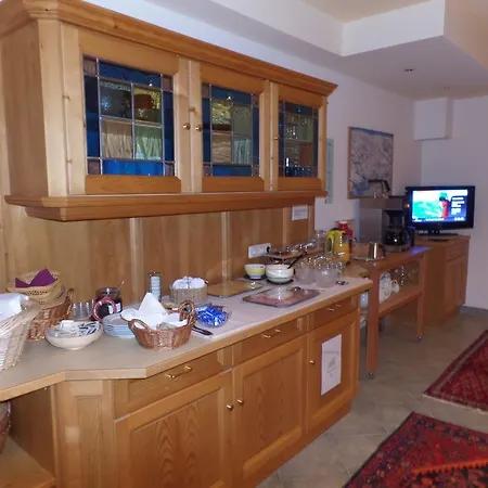 ゲストハウス Sonnenberg