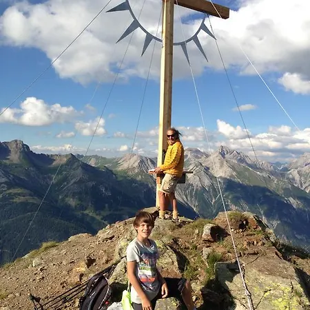 Sonnenberg サンクト・アントン・アム・アールベルク