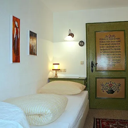 Πανσιόν Sonnenberg 3*