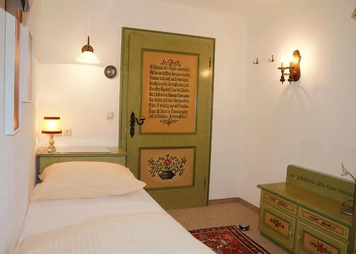 Sonnenberg بيت ضيافة 3*